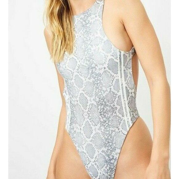 NWT Frankies Bikinis COASTLINE Python One Piece Swimsuit Gray Snake Anim… - Picture 1 of 5